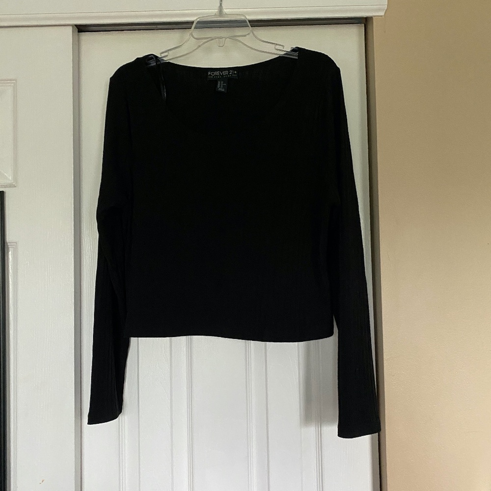 Plus Size Black Knit Crop Top